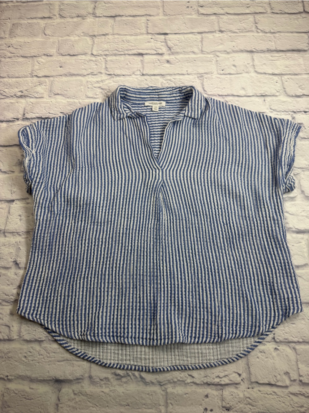 beachlunchlounge Blue & White Striped Split-Neck Tunic Top. Size Large.
